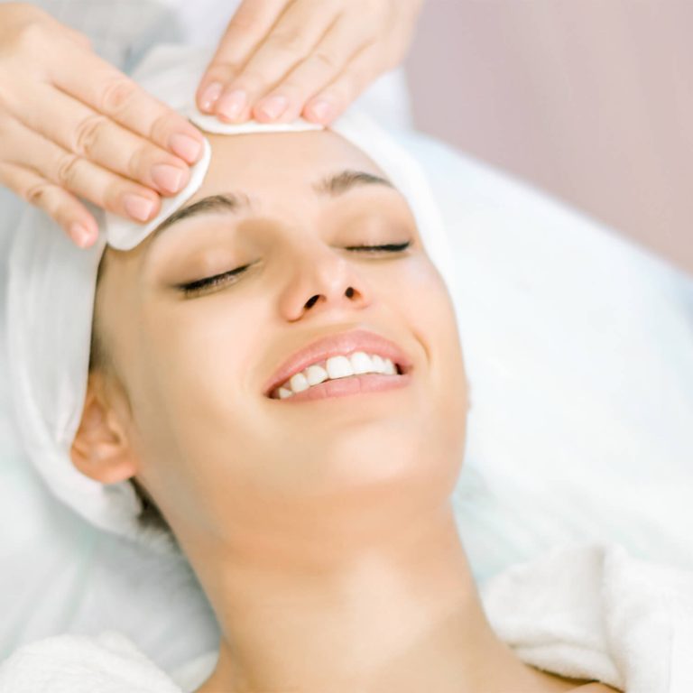 Gesichtsbehandlung Reinigung Basic • Institut für ganzheitliche Kosmetik