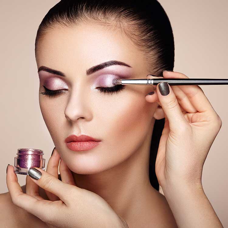 Kosmetik Wang Makeup Beratung